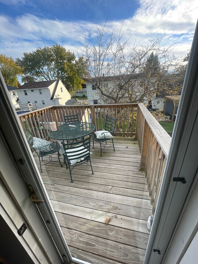 Outside raised Deck
