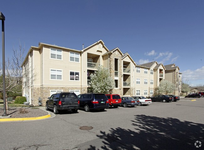 Reserve at South Creek, Englewood, CO 80112 - photo 2