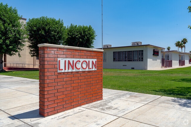 Educational opportunities abound at Lincoln Junior High School.