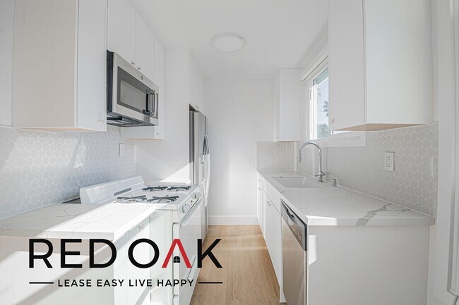 1000 N Curson Ave unit 9, West Hollywood, CA 90046 - photo 3