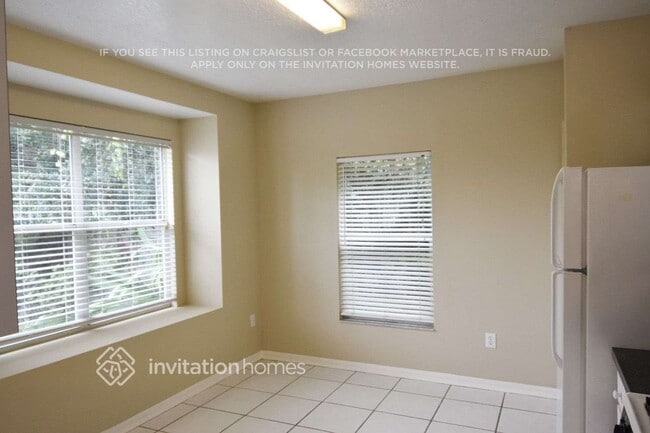 2407 Sagemont Dr, Brandon, FL 33511 - photo 6