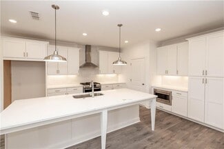 4306 Burton Bend Way Unit 150, Buford, GA 30518