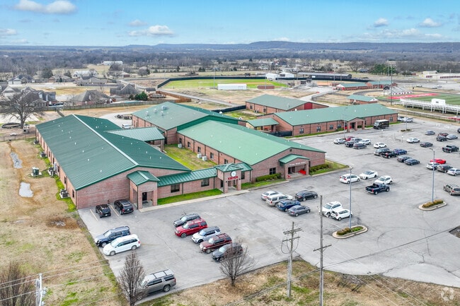 Kiefer Elementary School shares a campus with Kiefer High School and Middle School.