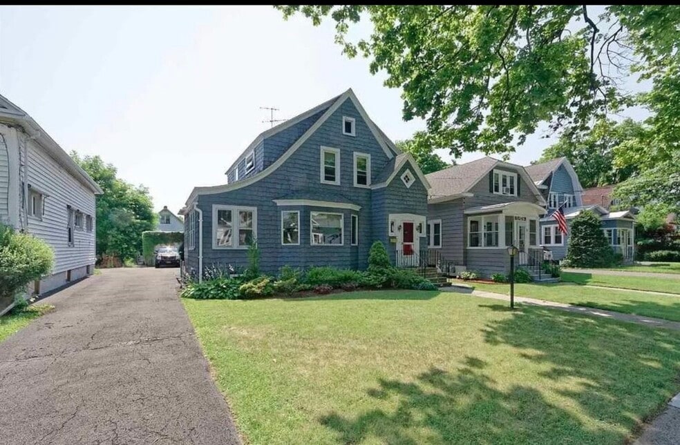 29 Cardinal Ave, Albany, NY 12208 - photo 1