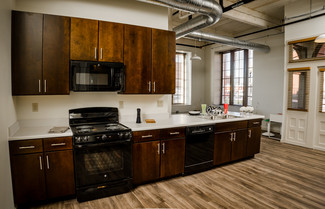 1900 Pine St, Saint Louis, MO 63103
