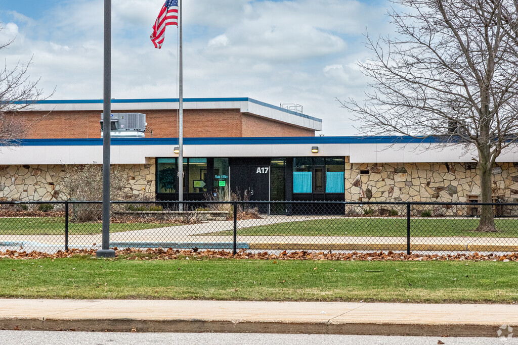White Pines Intermediate School is located in Grand Haven, Michigan.