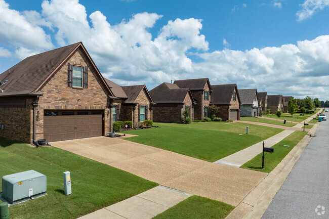 Center Hill is home to a number of recently constructed subdivisions.
