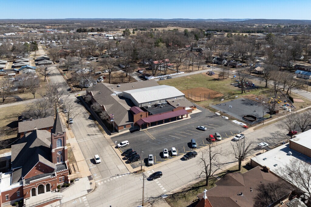 St. Paul Lutheran School’s library is a hub for curious minds and lifelong learning.