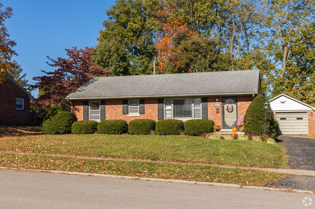 About Hill N Dale Schools, Demographics, Things to Do