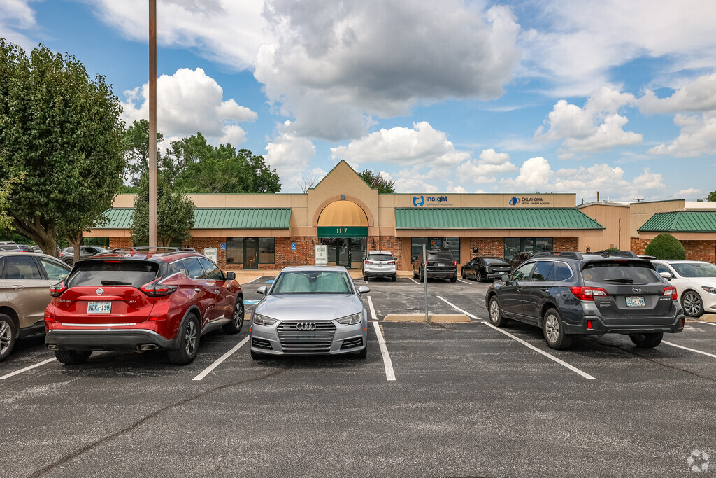 Insight School of Oklahoma High School is a charter school.