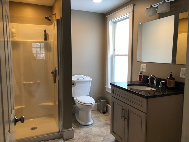 13 Newbury St, Bangor, ME 04401 - photo 5