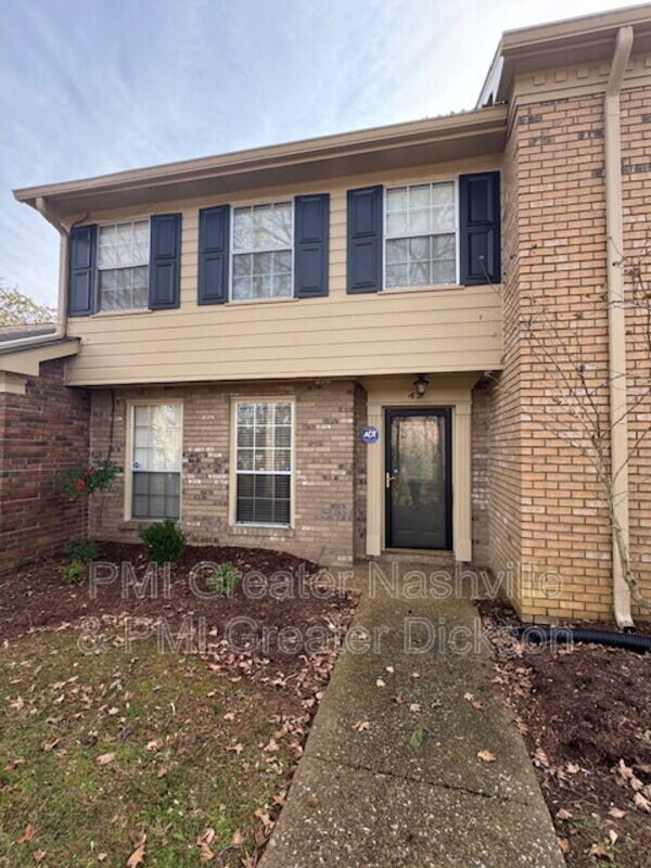 8207 Sawyer Brown Rd unit A2, Nashville, TN 37221 - photo 1