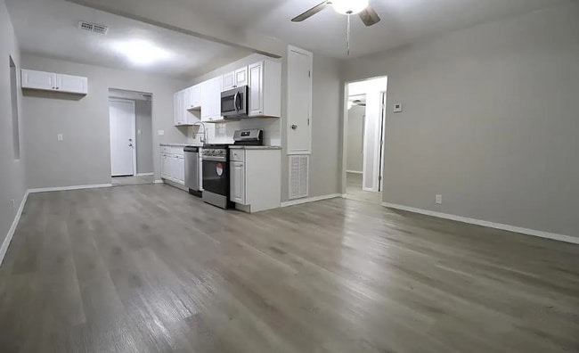 5202 N Rockwell Ave, Bethany, OK 73008 - photo 3