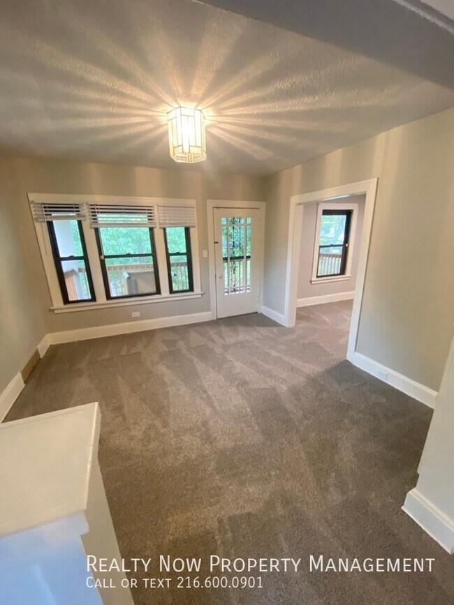 9612 Lamontier Ave unit 2, Cleveland, OH 44104 - photo 6