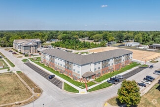 2625 W Delmar St, Springfield, MO 65802
