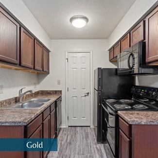 5808 E 71st St, Tulsa, OK 74136