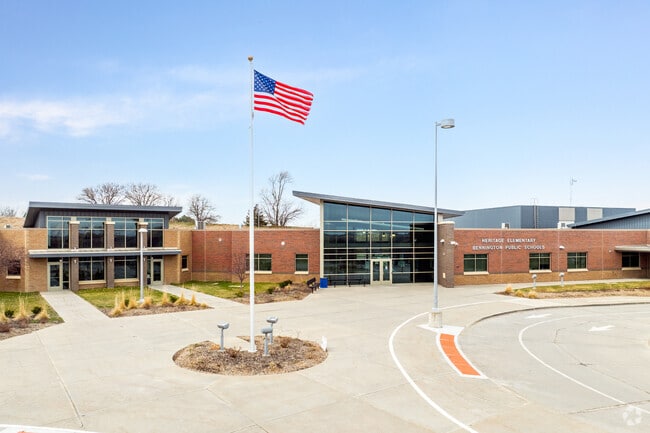 Heritage Elementary School strives for all students to Grow, Inspire, and Achieve.