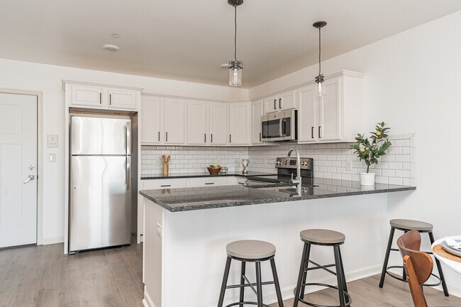 Lilac Pointe, Philadelphia, PA 19128 - photo 2