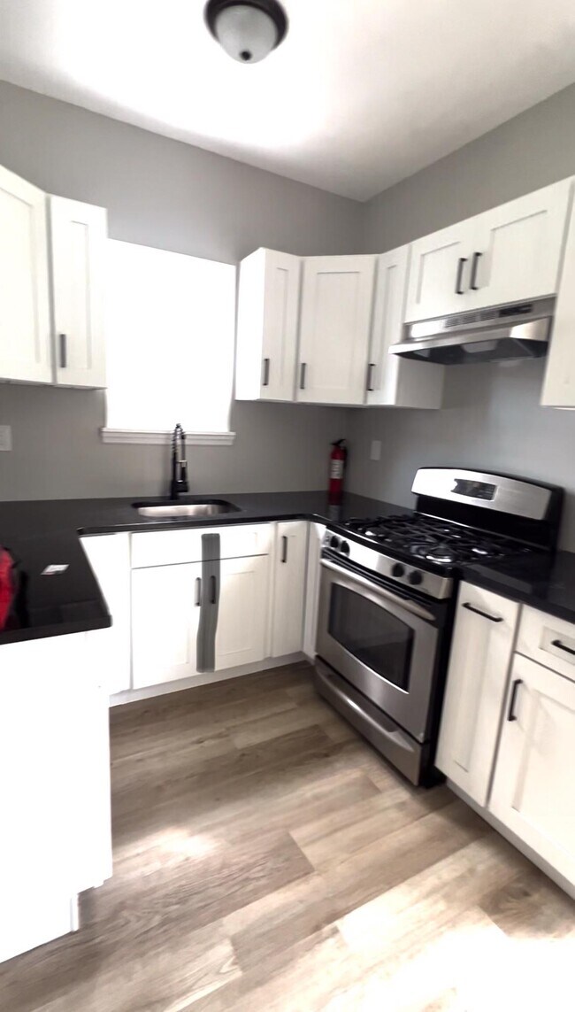 342 Morrissee Ave unit 1, Haledon, NJ 07508 - photo 6