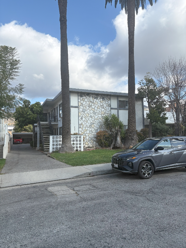 437 Palm Dr Unit E, Glendale, CA 91202