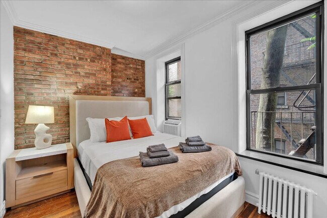 52 Barrow St unit ID1250757P, New York, NY 10014 - photo 7