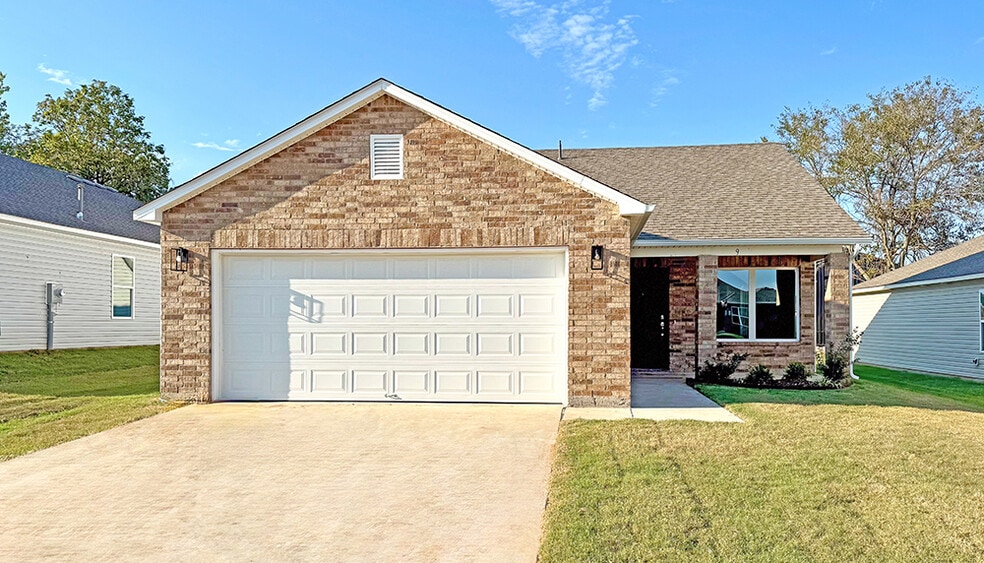 9 Rose Ave, Bristow, OK 74010 - photo 1