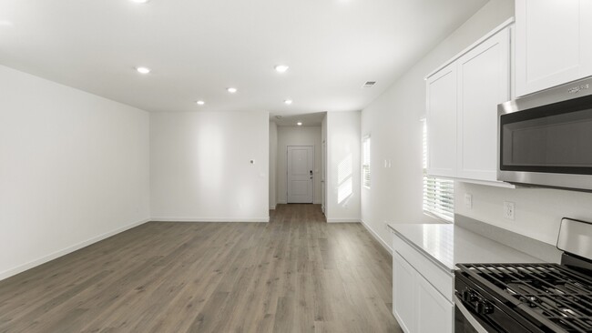 8410 Redwood Dawn Dr, Reno, NV 89506 - photo 4