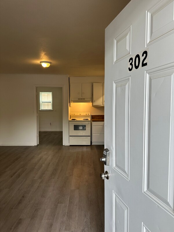1923 Norwood St SW Unit 302, Lenoir, NC 28645