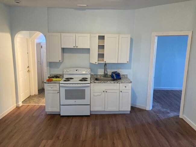 3054 Barker Ave unit 2, Bronx, NY 10467 - photo 3