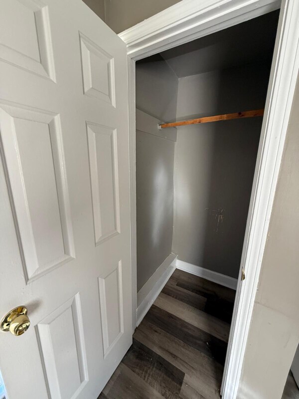 4718 Dodd Rd, Memphis, TN 38109 - photo 7