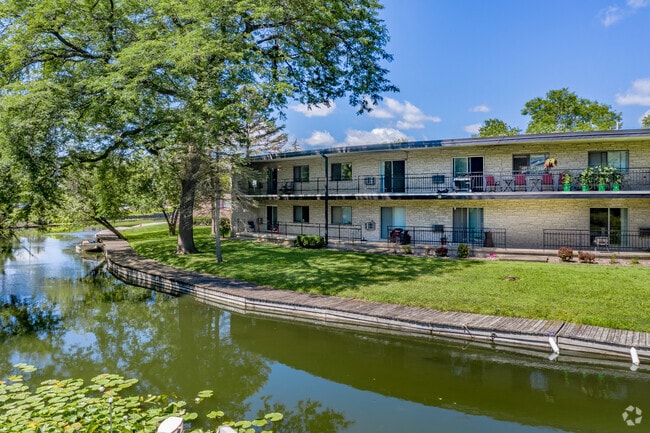 Pirate Island Apartments, Monona, WI 53716 - photo 4
