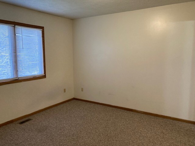 4007 Central Ave, Kearney, NE 68847 - photo 5