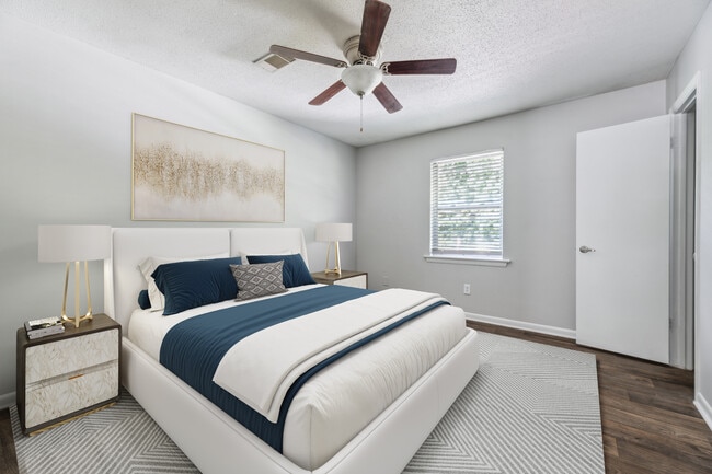 Northshore Village, Chattanooga, TN 37415 - photo 4