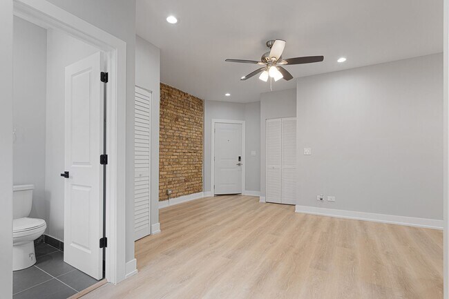 1651 W Jonquil Terrace unit 12, Chicago, IL 60626 - photo 5