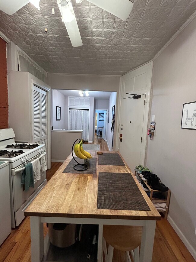 229 Clinton St unit 7, Hoboken, NJ 07030 - photo 2