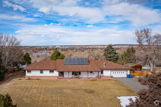 Ranch homes in Fruitdale come in many sizes.