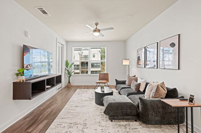 2048 Bolton Dr NW unit ID1351868P, Atlanta, GA 30318 - photo 2