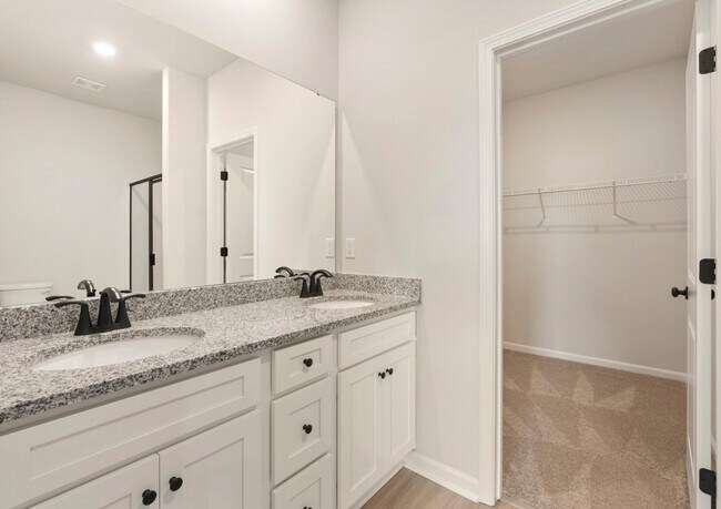 1078 Russel Dr unit 37045576, Winston-Salem, NC 27127 - photo 6