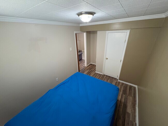 318 Claremont Ave unit 1, West Babylon, NY 11704 - photo 4