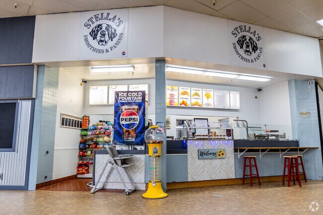 Stella's Smoothies and Panini's offers delicious lunch options in Havre.