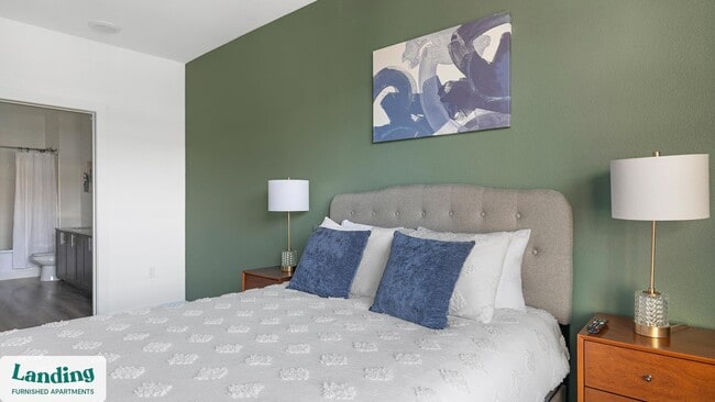 217 S Garland Ave unit 2302, Garland, TX 75040 - photo 3