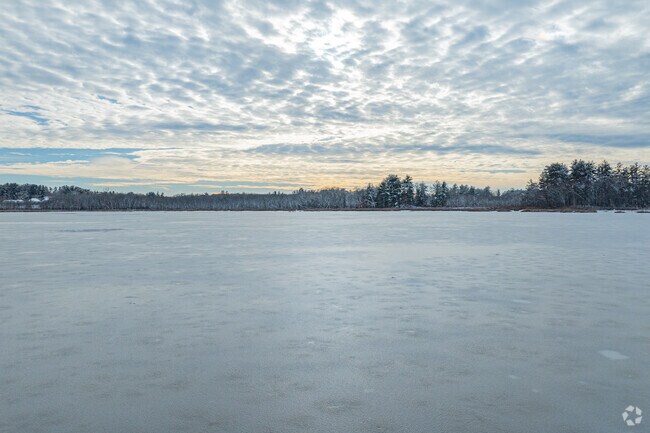 World End Pond often freezes in snowy winters.