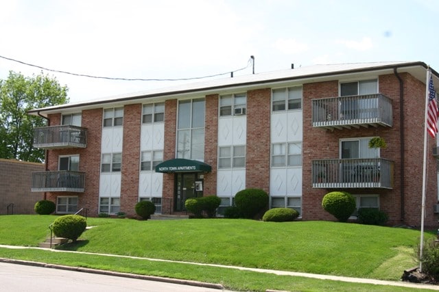 Northtown Apartments, Des Moines, IA 50313 - photo 1