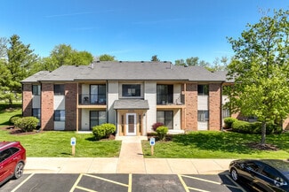 2502 Prairie Green Dr, Urbana, IL 61802