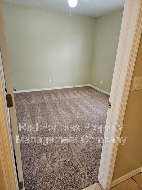 4627 28th St SW, Lehigh Acres, FL 33973 - photo 2