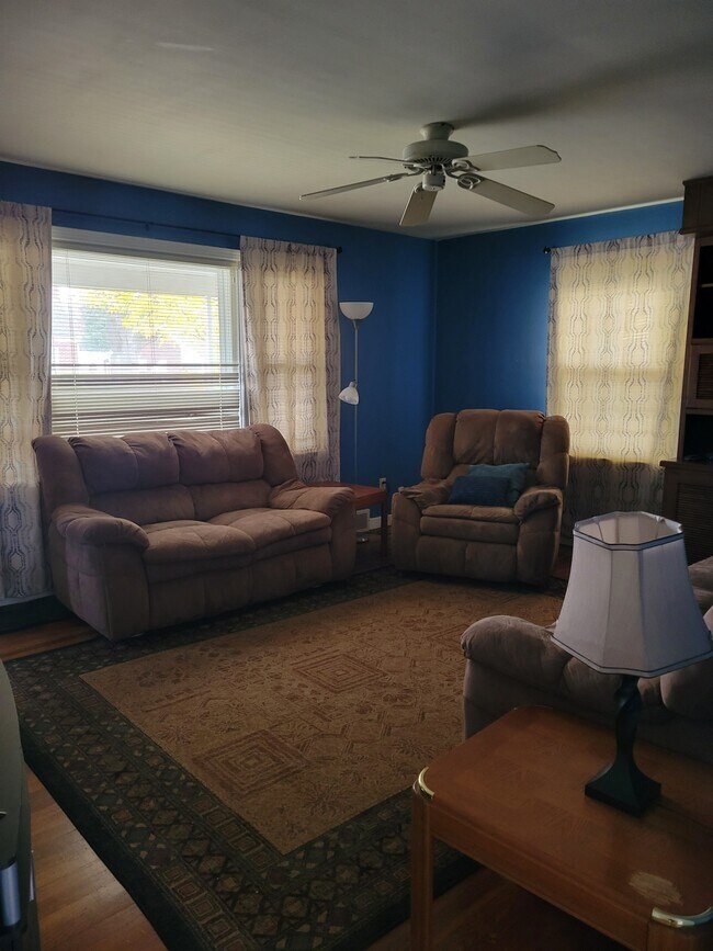 4010 7th Ave, Temple, PA 19560 - photo 3