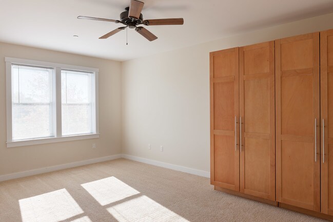 87 New St unit 110, Cambridge, MA 02138 - photo 5