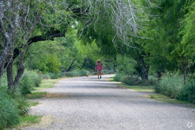 Bentsen Rio Grande State Park has multiple walking trails covering 3 miles.