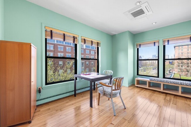 2 E Concord St unit 1, Boston, MA 02118 - photo 5