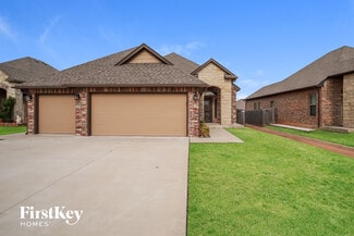 2012 Wheatfield Ave, Yukon, OK 73099